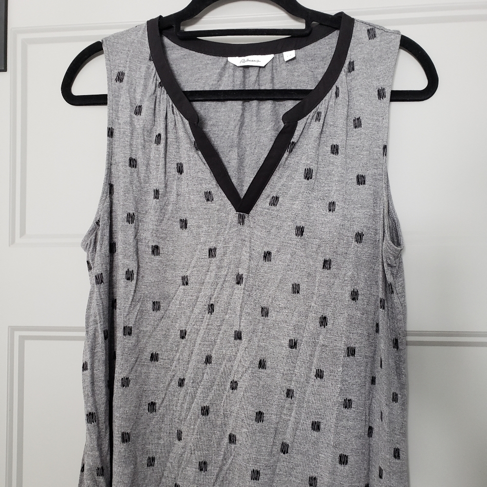 4/$20 Reitmans womens sleeveless v-neck tank top grey black geometric print sz L